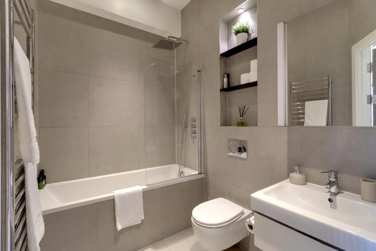 La Casa Suites Слау Экстерьер фото